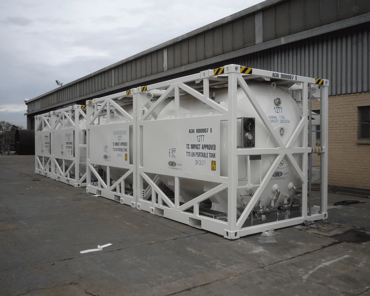 10′ Cryogenic Tanks 3