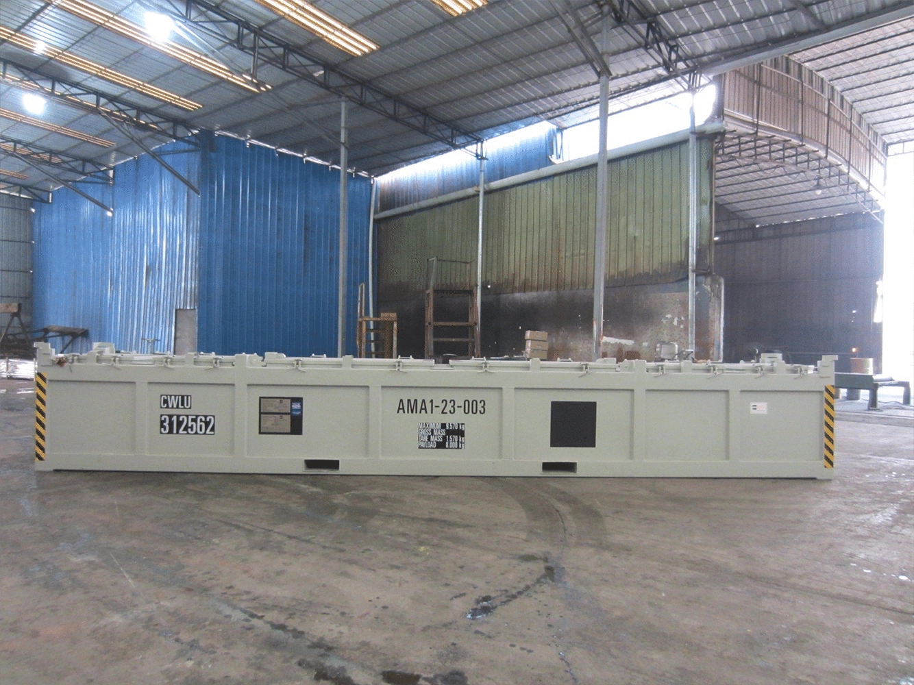 23′ & 39′ Gun Carrier With Lid -1