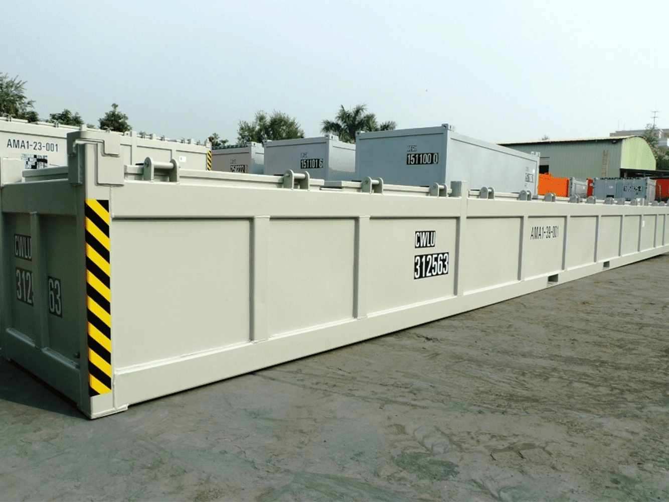 23′ & 39′ Gun Carrier With Lid -4