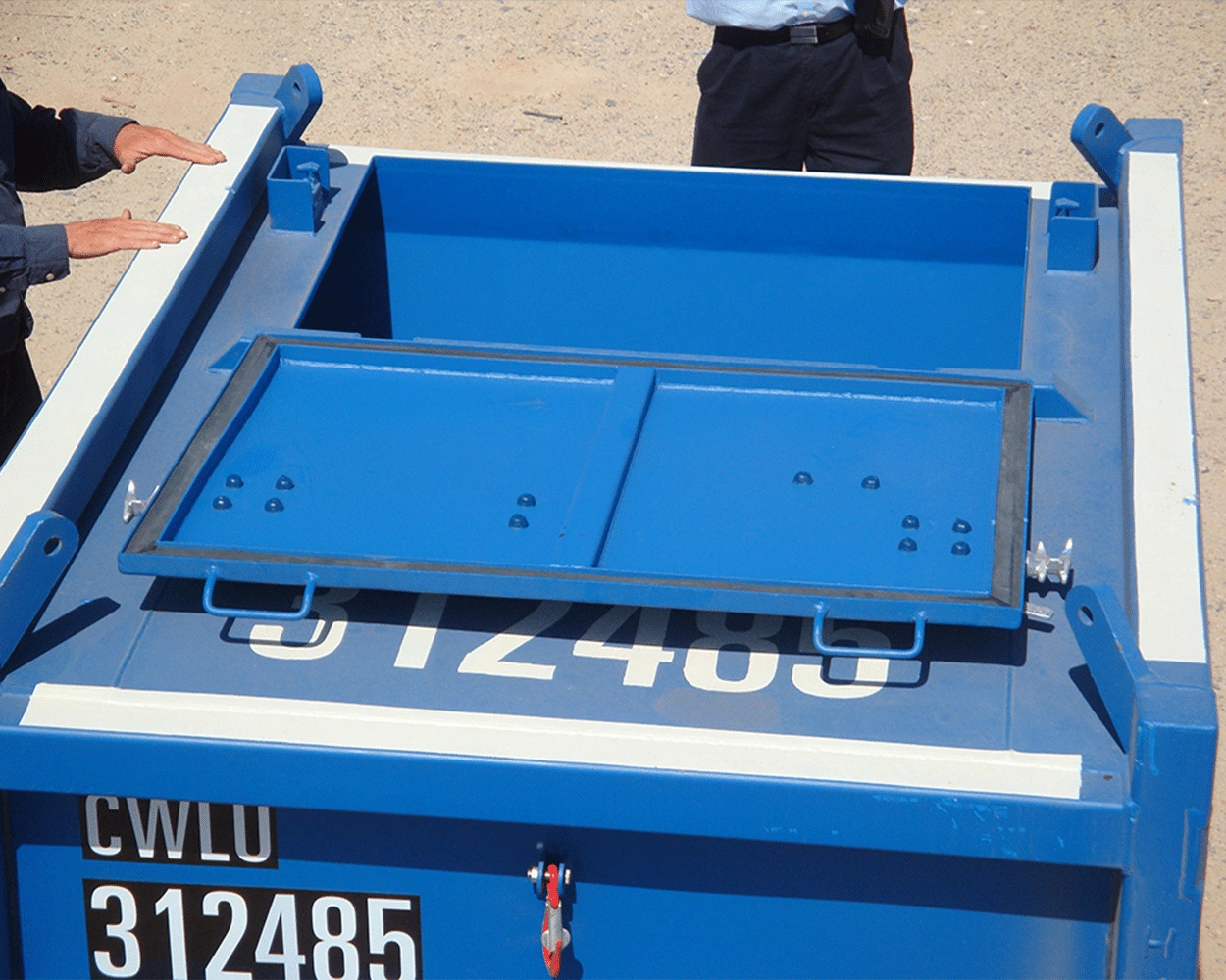 5 Ton Mud Cutting Skips 2